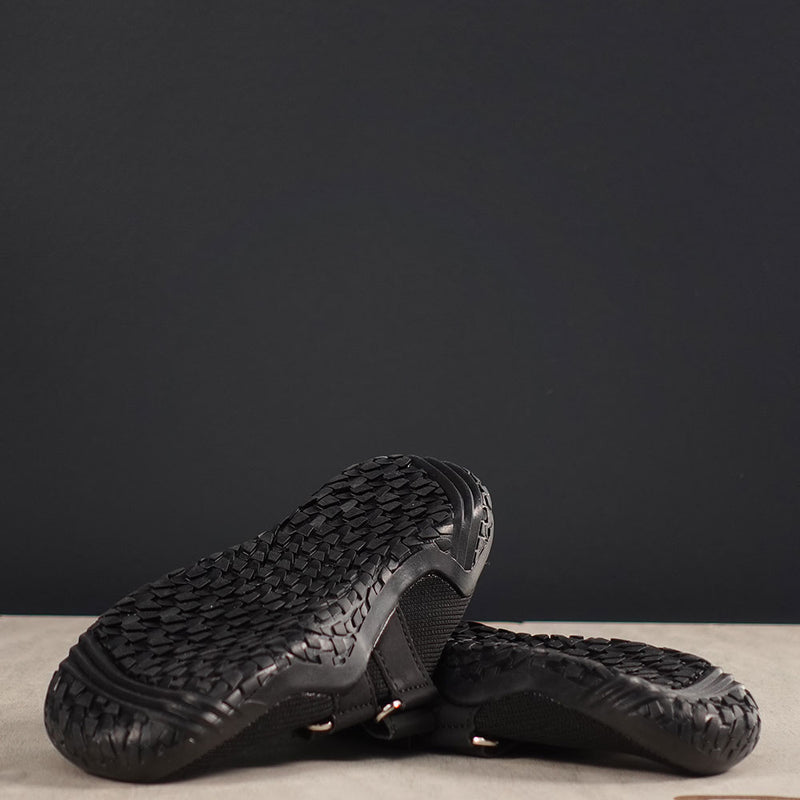 Load image into Gallery viewer, LS Grip Kicks – Kettlebell Training Shoes by Lebe Stark
