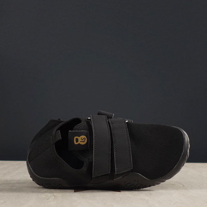 Load image into Gallery viewer, LS Grip Kicks – Kettlebell Training Shoes by Lebe Stark
