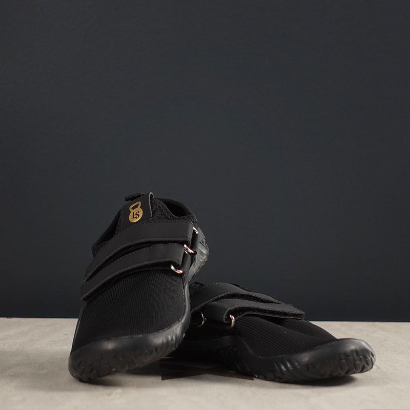 Load image into Gallery viewer, LS Grip Kicks – Kettlebell Training Shoes by Lebe Stark
